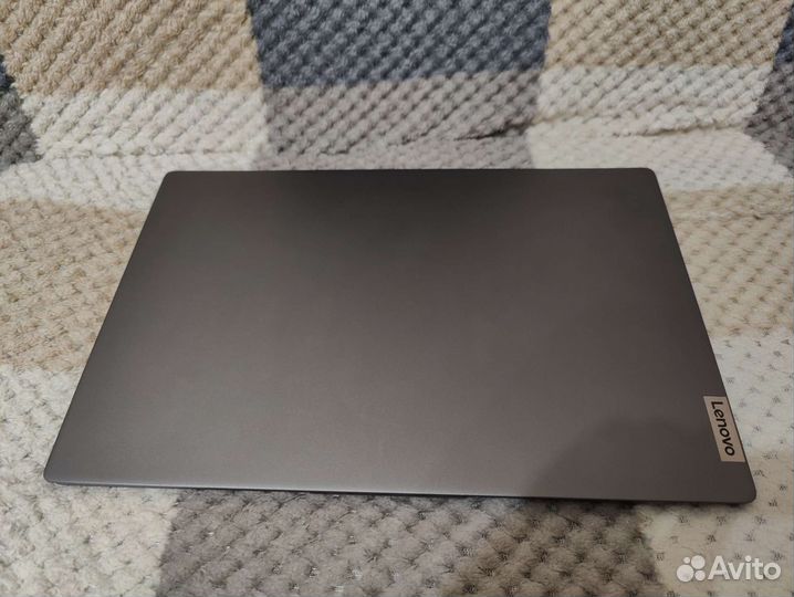 Lenovo IdeaPad 5 14ALC05