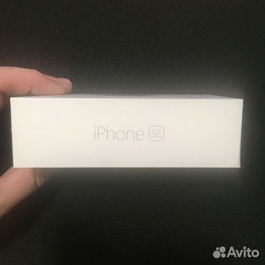 Коробка от iPhone SE (2016) 32GB Silver A1723