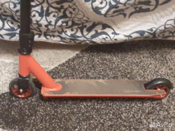 Трюковой самокат