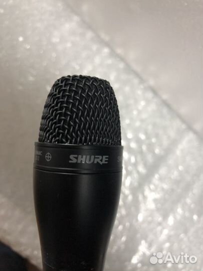 Микрофон динамический репортёрский Shure SM63LB