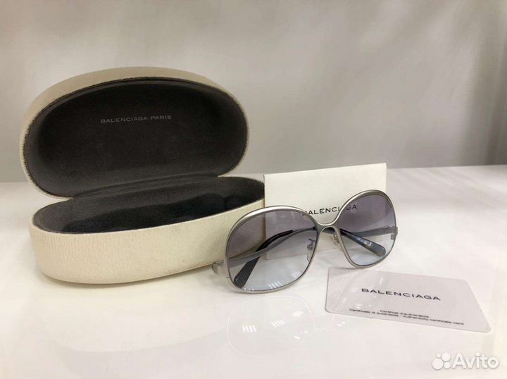 Солнцезащитные женские очки бренда Balenciaga. Ори