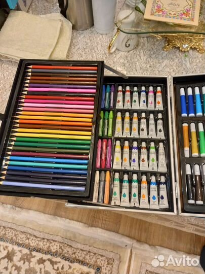 Кукла лол чемодан