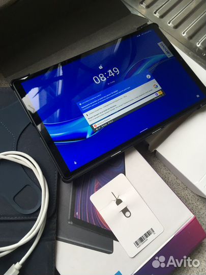 Планшет Lenovo Tab m10