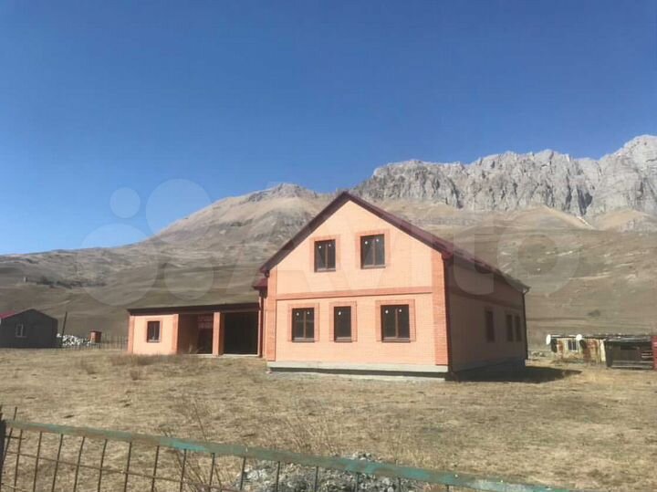 Дом 316 м² на участке 30 сот.