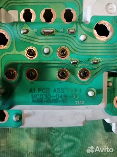 Панель приборов Hyundai Starex