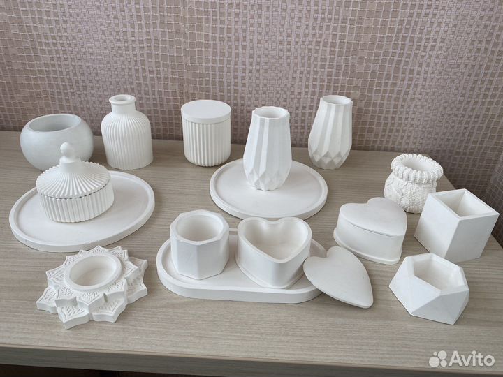 Фигуры кашпо из гипса