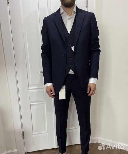 Мужской классический костюм 3ка Sartoria Latorre