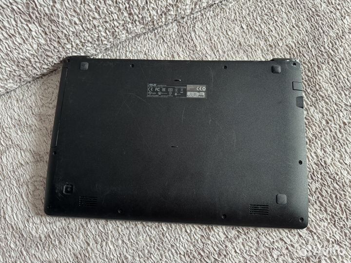 Ноутбук на запчасти