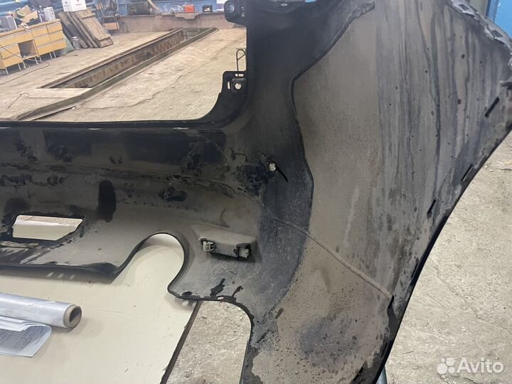 Продам задний бампер FX37 S51