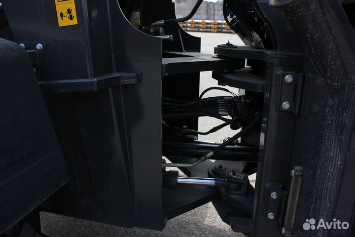 Фронтальный погрузчик Redstar ZL25S, 2023