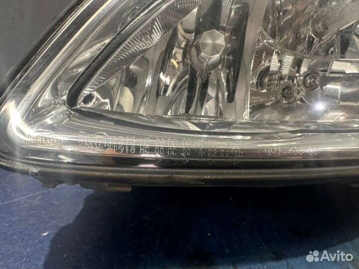 Фара галоген левая Mercedes Viano W639