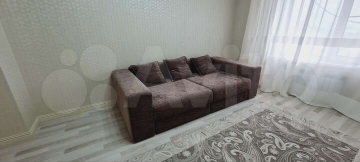 2-к. квартира, 75 м², 4/13 эт.