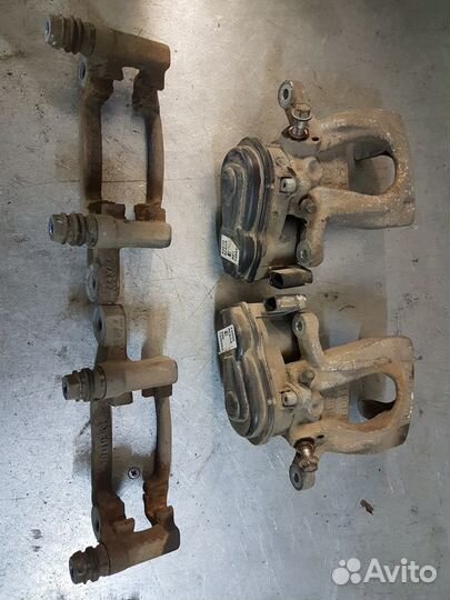 Задний суппорт Nissan X-Trail T32 13-19 г