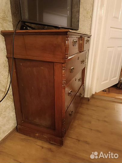 Тумба под телевизор