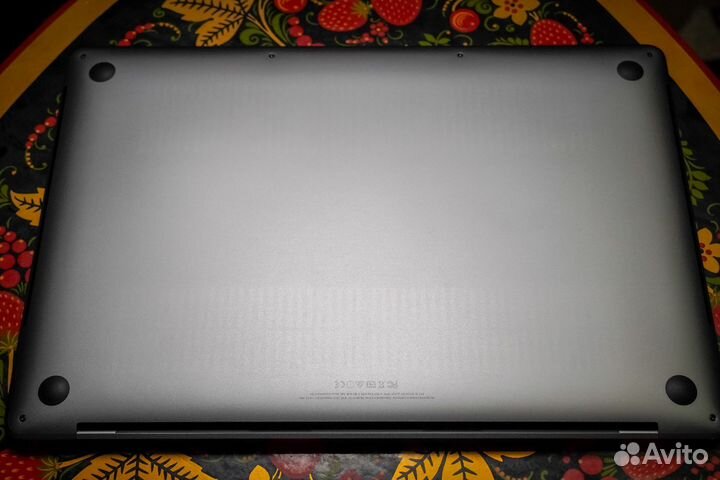 Apple macbook pro 15 2016