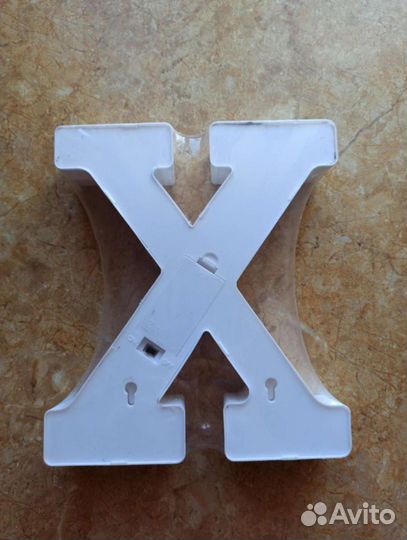 Светящаяся буква X