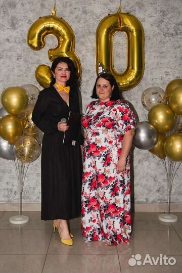 Ведущая,певица