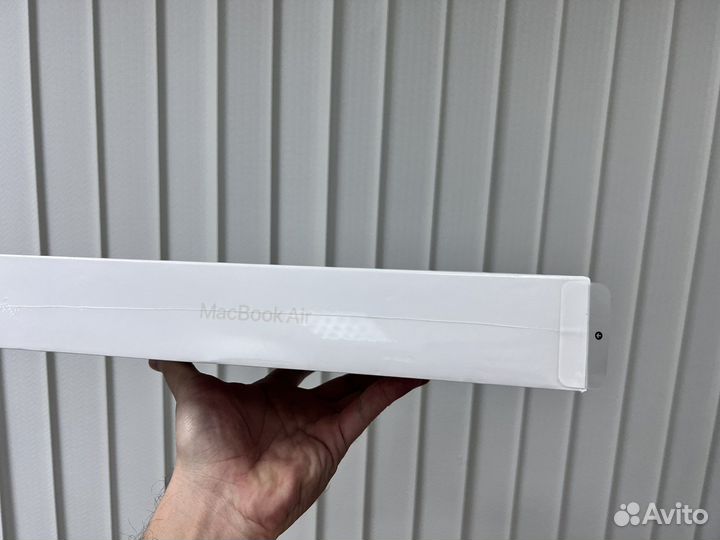 Hoвый MacBook 13.6 Air M2 8/512Gb+