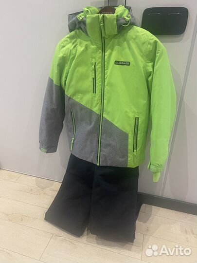 Горнолыжная одежда descente