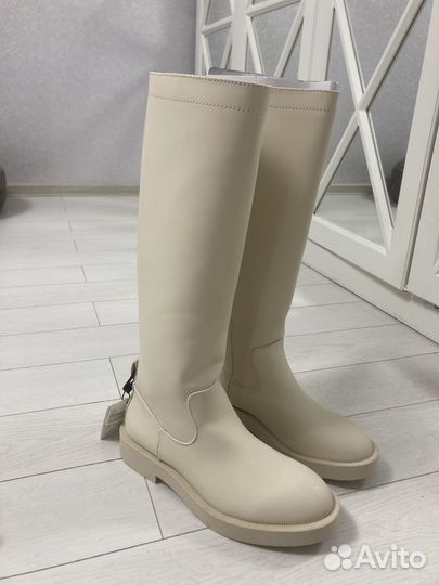 Новые резиновые сапоги Zara