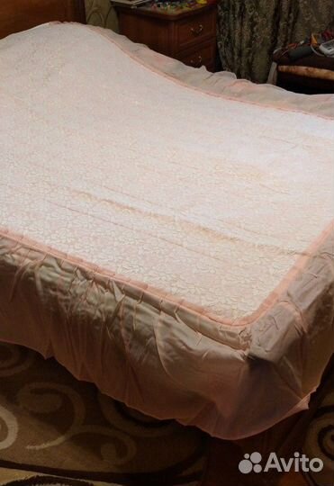 Покрывало гипюровое стёганое полутораспальное
