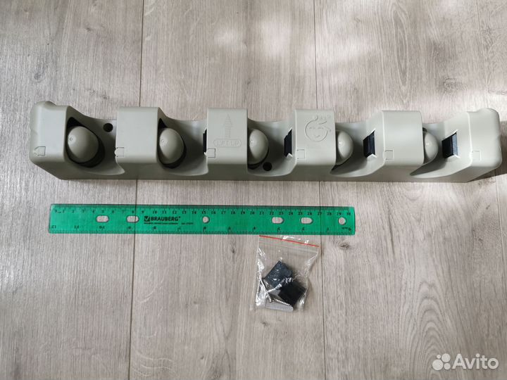 Держатель для швабры