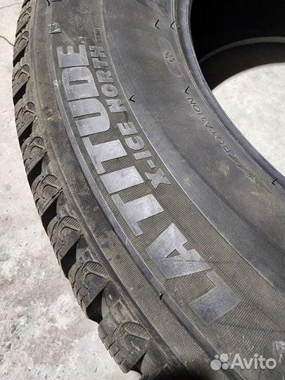 Michelin Latitude X-Ice North 2 + 285/60 R18