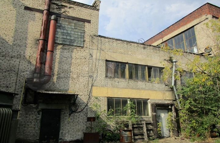 Помещение свободного назначения 927,4м2