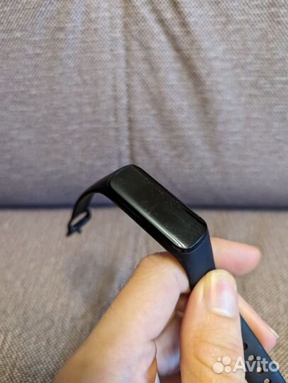 Фитнес браслет Samsung fit e
