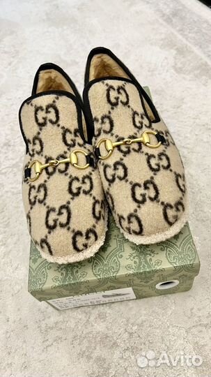 Женские Лоферы с мехом gucci GG wool loafers