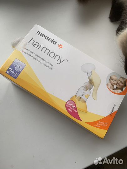 Молокоотсос medela ручной