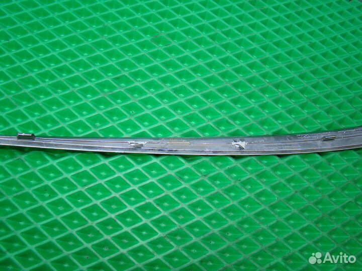 Молдинг бампера передний правый Мerсedеs W211