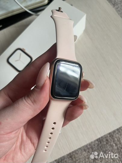 Часы apple watch 4 40 mm