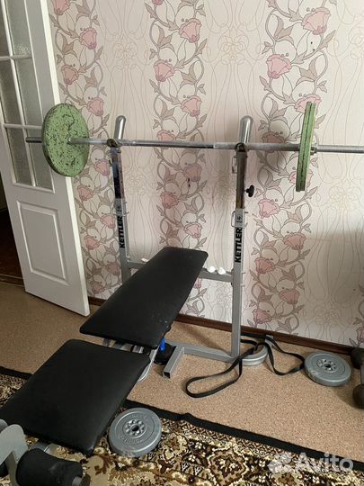 Тренажер для жима лежа (Скамья+штанга)