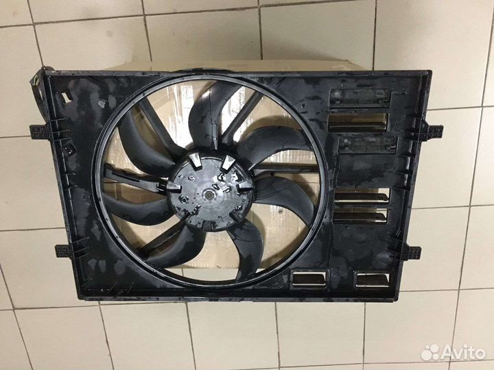 Диффузор вентилятора Skoda Octavia A7 1.8