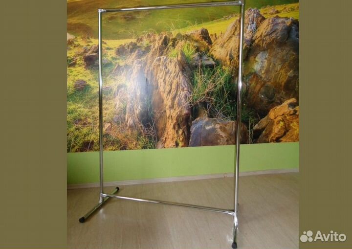 Вешалка напольная