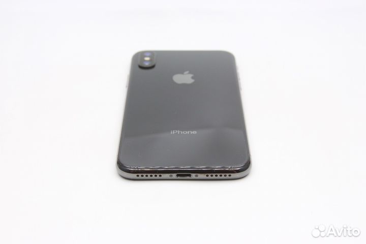 iPhone X, 64 ГБ