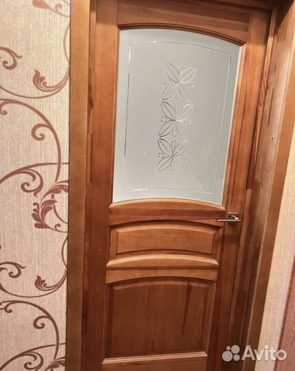 Продам межкомнатные двери
