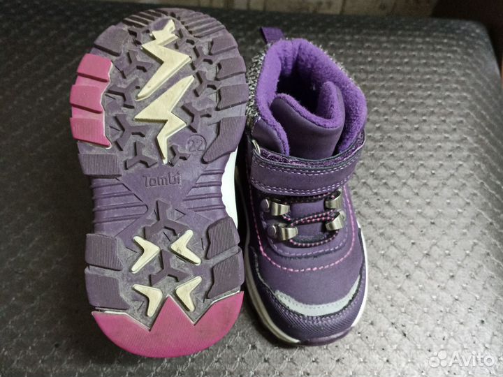 Ботинки демисезонные для девочки 22 размер