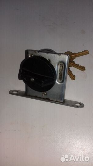 Замок врезной б/у