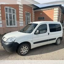 Peugeot Partner 1.4 MT, 2011, 189 000 км, с пробегом, цена 550 000 руб.