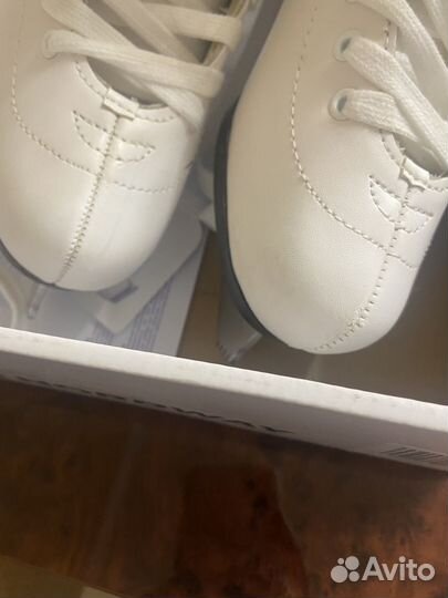 Коньки женские Alice 37 размер