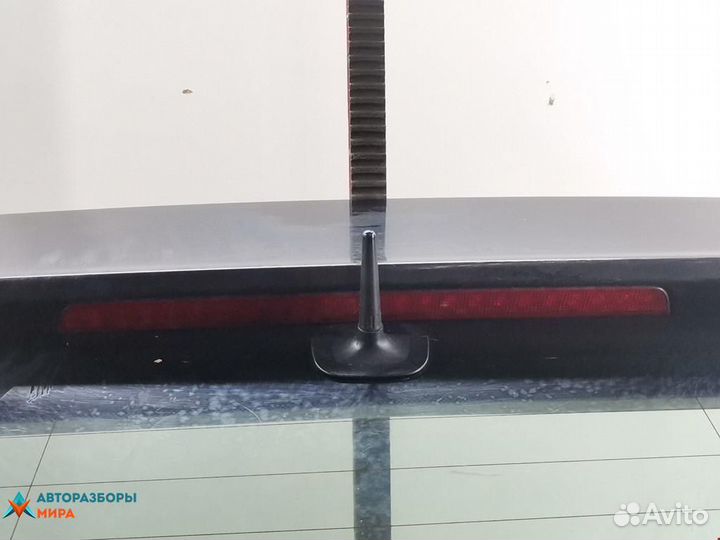 Крышка багажника (дверь 3-5) Mercedes-Benz C-Класс