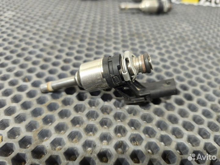 03F906036B Форсунка топливная комплект 4 шт