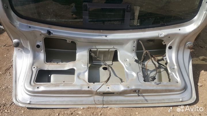 Крышка багажника opel vectra b опель вектра б хетч