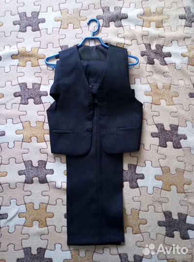 Костюм тройка на мальчика