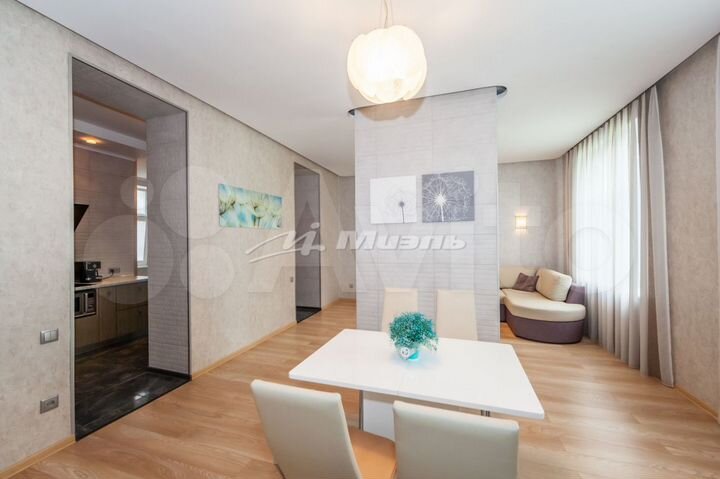 4-к. квартира, 81 м², 2/3 эт.