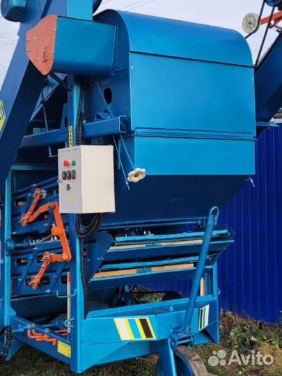 Зерноочиститель Воронежсельмаш ОВС-25, 2010