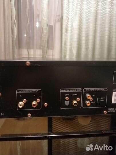 CD-проигрыватель sacd Marantz SA-7001