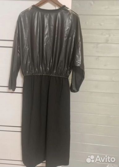 Платье женское 46 48